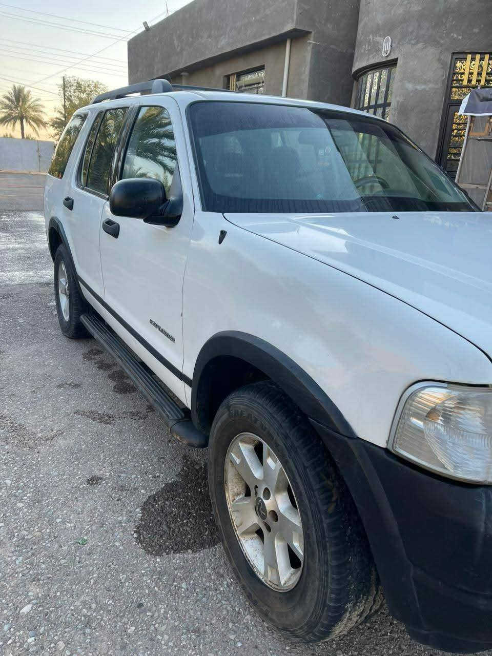 مكلف بلنشر فورد اكس بلور ٢٠٠٥ مال مازد السياره بيها كتاب  جاهزه السعر ٤٨ $ وترهم مراوس حسب القناعة 
***********
ابو جعفر مكان السيارة سبع قصور الاوسمة
