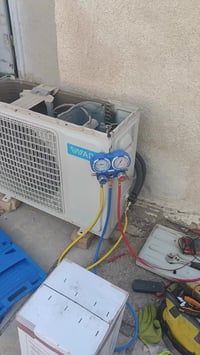 ورشة متنقلة • تبريد وتكييف • الاسكان الصناعي