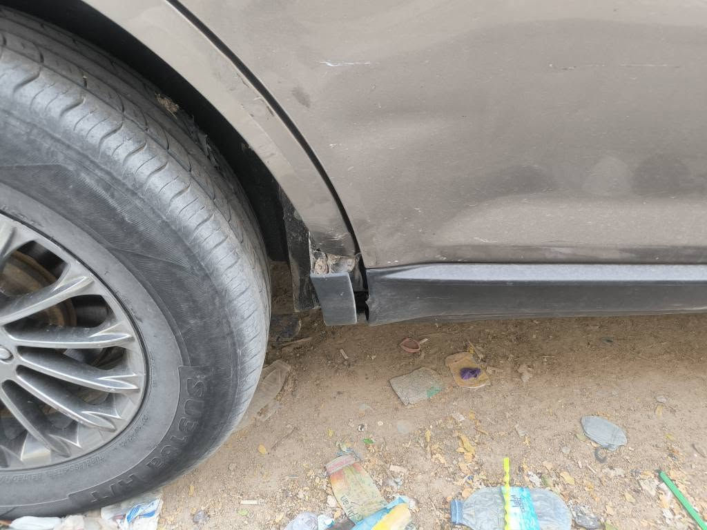 فورد ايدج 2013 Sel
سيارة باسمي سنويه لحد 27 
شوفه العين البدي 
بانوراما ، صندوق شفط اوتو
باسورد باب سايق
شاشه اندرويد 
تحكمات تبريد لمس
بيه نقص تبريد فريز داخلي ، ستوني امبدل منظومه تبريد خارجي جديده نقصه بس فريز داخلي،
محرك 3500  سلندر 6
المحرك بي صوت حسب حجي الفيتريه الكرنك بي مشكله 
تمشي السيارة بس صوت بيه ما تبخر ولا طلع دخان
للاستفسار *********** البصرة, العراق
