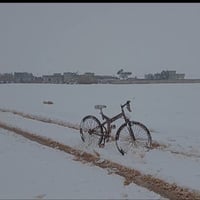 بايسكل البيع دبلاد جدام وره السعر 60وبي مجال الطيبين التصال 0751763733...