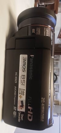 كاميرا • متوفر • إلكترونيات