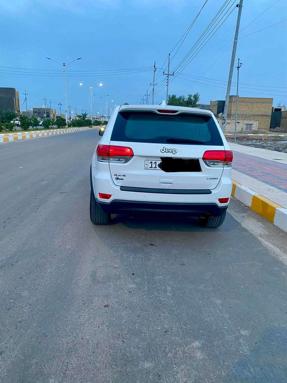 سلام عليكم 
جيب لاريدو موديل ٢٠١٤ خليجي وكاله العبيدي 
ماشيه ١٨٠ 
السعر على هذه الرقم ***********
عنوان السياره الناصريه مركز
