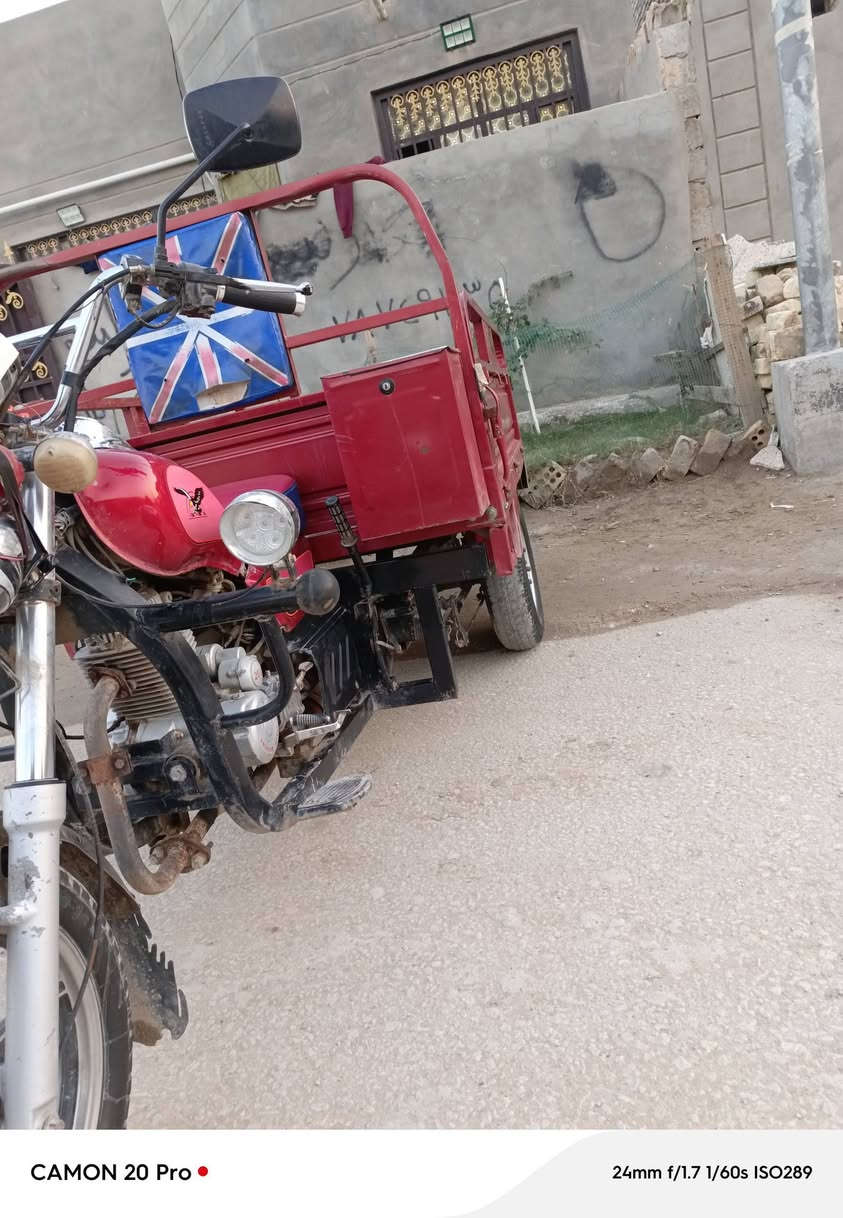 السلام عليكم ستوته للبيع موديل 21 العنوان الديوانيه الشافعيه***********
السعر مليونين وبيها مجال مجالها شيء قليل
موديل 21
