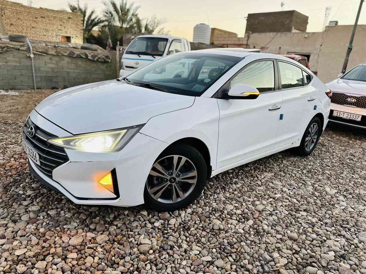 سلام عليكم البيع النترا موديل  2019
خليجي كفالة عامه سونار فول مواصفات/1/1فتحه
تبريد قطعتين  تخم تاير ماشيه140
حداده جديد سياره بل الكارتون محرك 2000
ترهم بيع وا مراوس 
مكان ذي قار قضاء الرفاعي شراي يتصلً
***********
