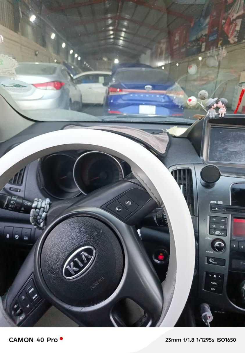 السلام عليكم ادوات فورتي مديل 2012 كص جنطه السياره تبريد وتخم تاير وحداديه كله جديد  دخول جديد السعر 49وبيه مجال

***********
