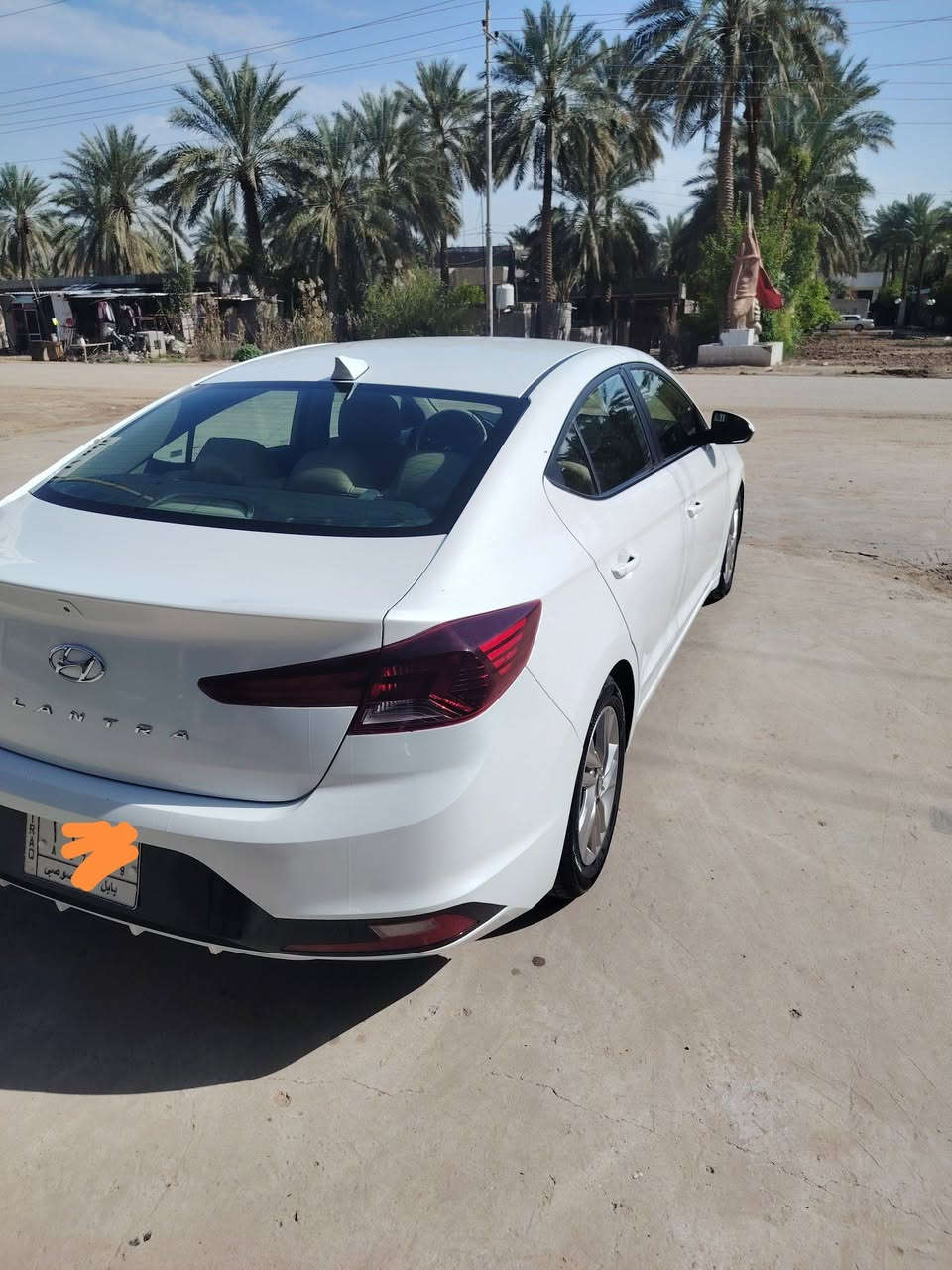 انترا امريكي رقم بابل حادثه سطحي فقط البنيد
لاشاصي ولالغد كير ومكينه / وصدر وتبريد وتايرات كله شغال نضافه فول
داخله جلد تفصال اصلي سعره 135 وبيه مجال مكان  بابل رقم *********** بيع مستعجل
