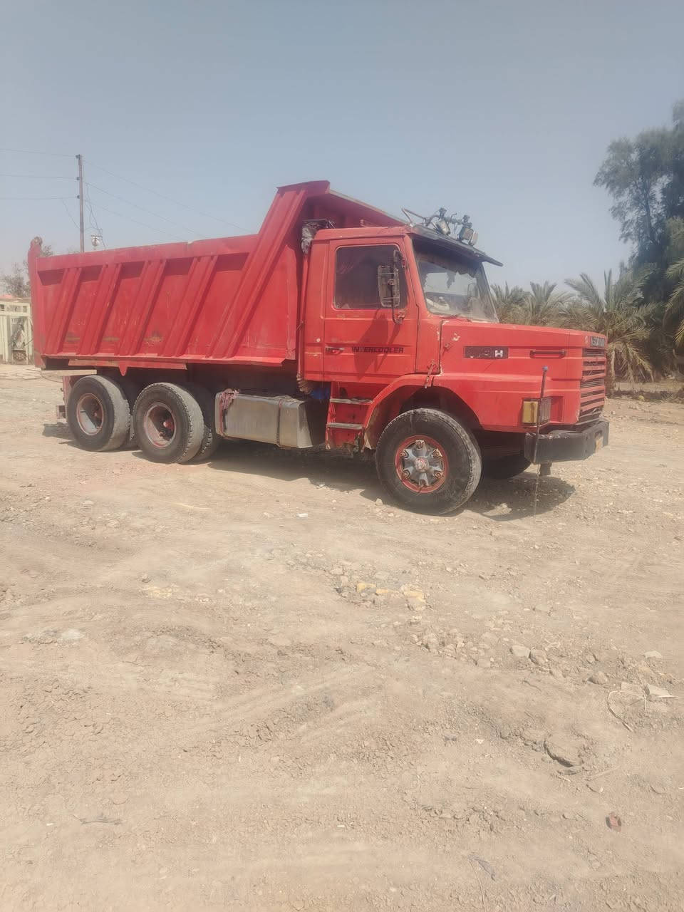 سلام عليكم للبيع سكانيه موديل ٨٥ مكينه وكير وشاصي ومجموعه مداور شرط حداديه ونج كله جديد تايرات نص عمر خابرني عل هاذه رقم  *********** وتساب
