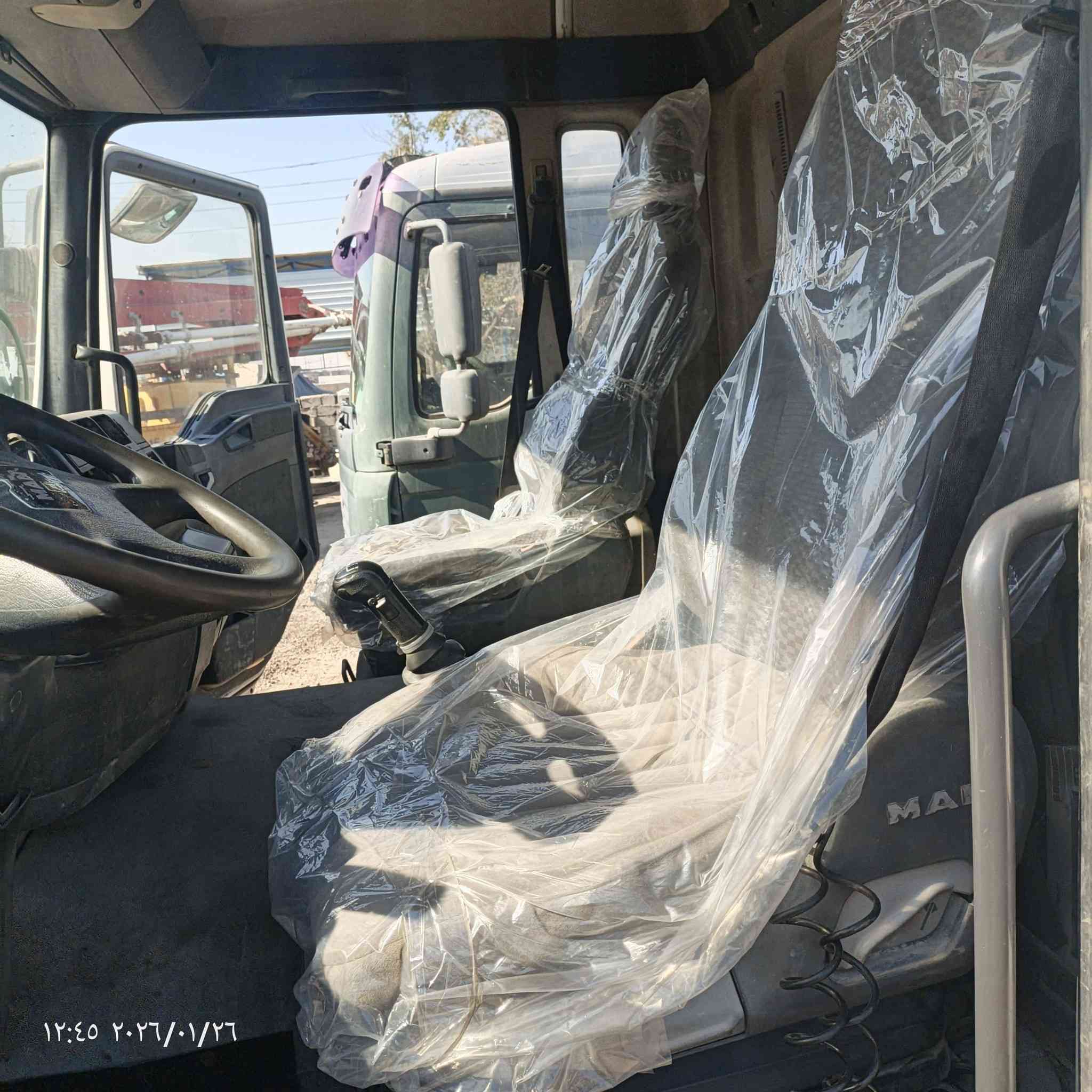 مان للبيع 2006 11 متر جاهزة لشقل السعر واتساب ***********
