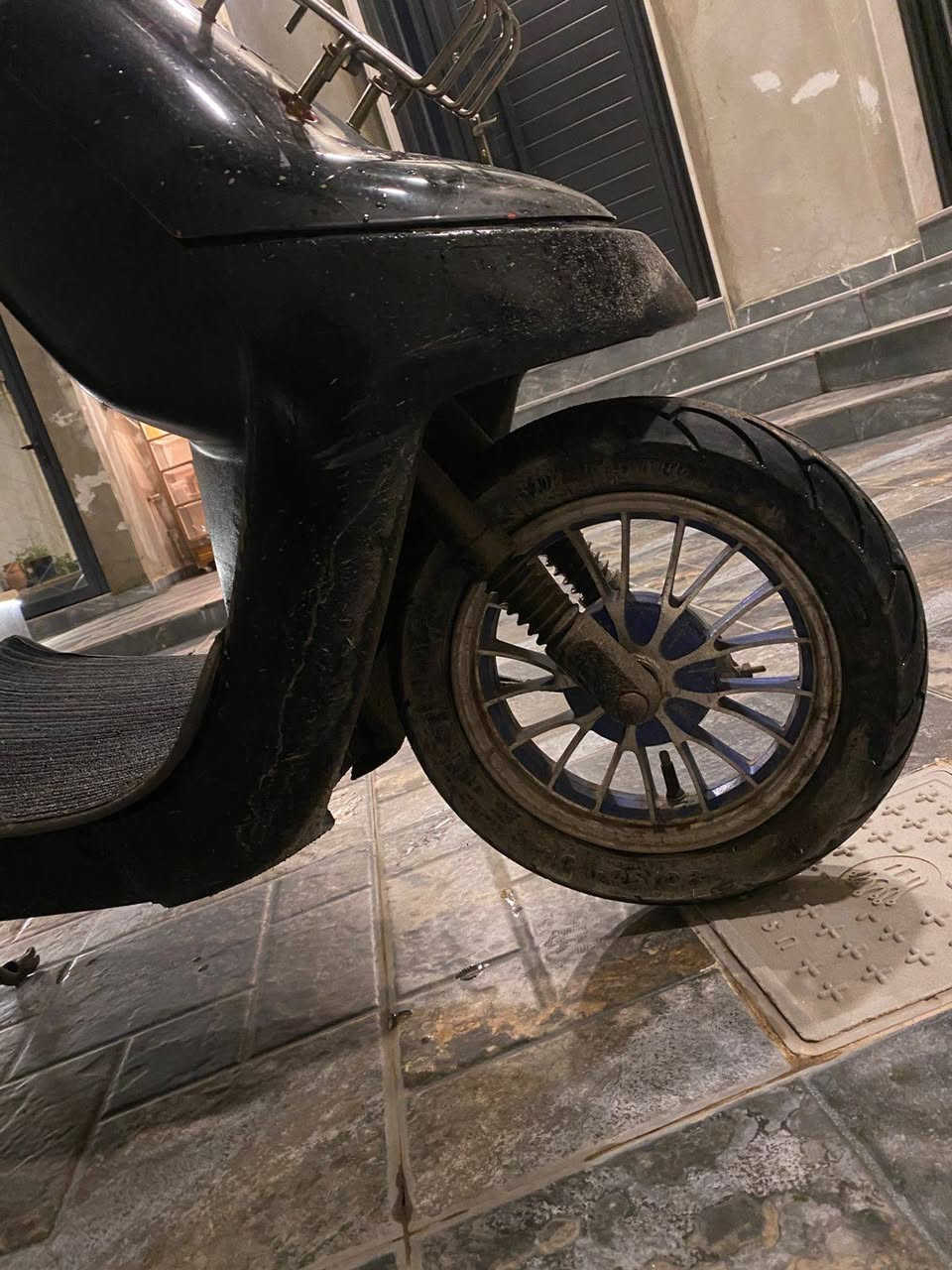 ماطور بوتين شرط ما مفتوح دراجه نضيفه وياله رياضيات ماخذ لزوج ب ٧٥ دراجه نضيفه ونشطه سعر دراجه 350  وبيه مجال 
***********
