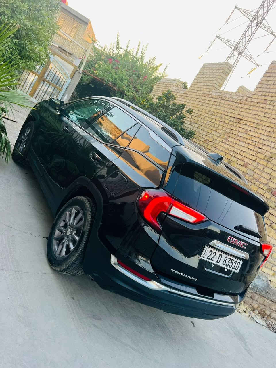 السعر ١٤٠ وبيه مجال قليل ***********مكلف بالنشر رقم راعي السياره وتواصل وياه بي وات ساب جي ام سي موديل ٢٠٢٣ فول للخير عدا الفتحه امريكي حادثه جاملغ بدون دواخل وبيه ٣ قطع صبخ فقط رش مكينه كير شرط الفحص كشنات تدفئه تبريد مري قلابه عند الرجوع رادار امامي وخلفي حساس امامي وخلفي تبريد منفصل قطعتين بصمه جنطه كهربائي تحديد مسار قياده ذاتيه مانع نزلاق تحكم ستيرن فول توقف ذاتي عند الانحدار رقم اربيل دولي تخم تاير ياماهو جديد حداديه جديده دواخل جديد وبعد بيه هوايه مواصفات سعره( ١٤٠) وبيه مجال قليل مكاني كربلاء طويريج بيع او مراوس بقل منه واذا تبقه عليه فلوس كلشي بحسابه ***********
