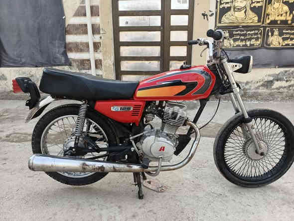 السلام عليكم دراجه اربعه كير مديل 22 كلك السعر 300 وبي مجال ***********
