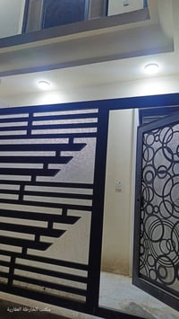 حي الطيارة • قرب اسواق ابو ليث • دور ارضي وثاني