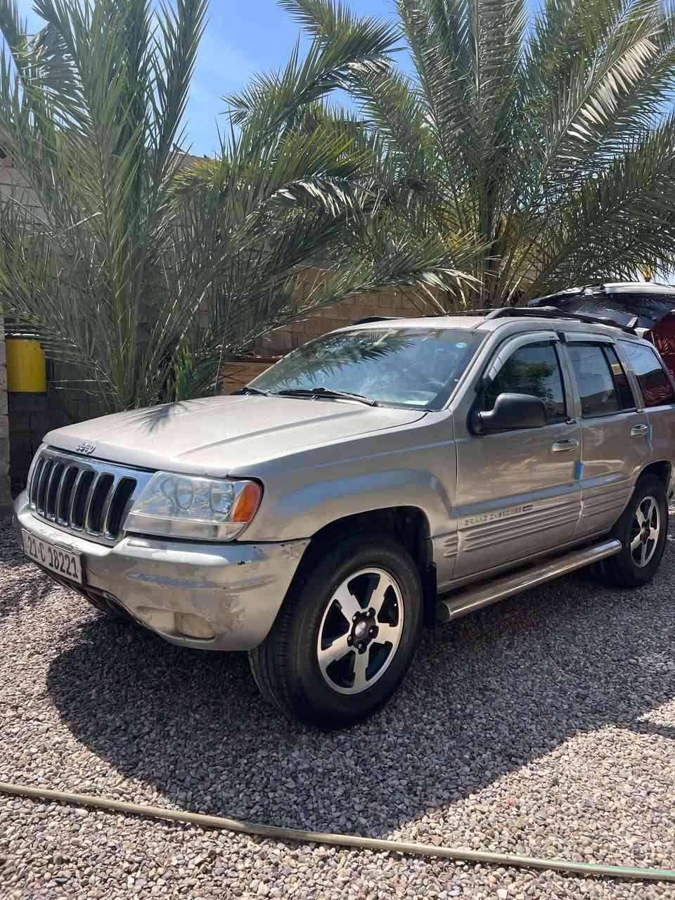 مكلف بنشر سياره حلوه ونظيفه وحاهزه تبريد ثلج ويه السويج 
بيع مستعجل جيب شيروكي موديل01 20. V8 وارد امريكي السعر(55)$ للاستفسار الاتصال على الرقم ***********  بدون حادث بدون دواخل صبغ حزام جماليه مواصفات شاشه كامره  حداديه  ويل  كب  جديد تايرات نظيفة دواخل نظيفة منظومة غاز ايطاليه جديدة بعده داخل الضمان للسنه الجديده ظفيرة عقل جديد مكينه وكير مكفولات  رقم سليمانيه دولي سنويه لل28 مكان السيارة جلولاء
