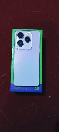 انفنكس هوت ٤٠ برو • ٢٥٦ جيجا/١٦ رام • بطارية ٥٠٠٠