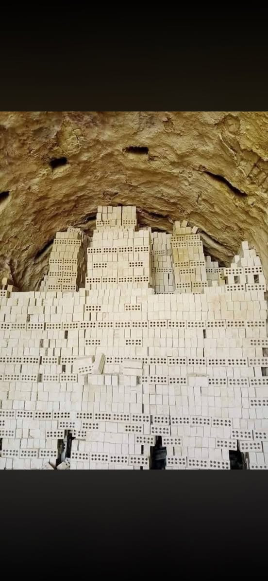 السلام عليكم يتوفر جميع انواع الطابوك الربيع ميلاد جسر النباء رشيد والتك عدد الطابوك 4️⃣الاف واسكس عدد الطابوك 8️⃣ الاف الاتصال للاستفسار *********** 📲  وأي معمل غيرهن رايد اتصل ودلل
