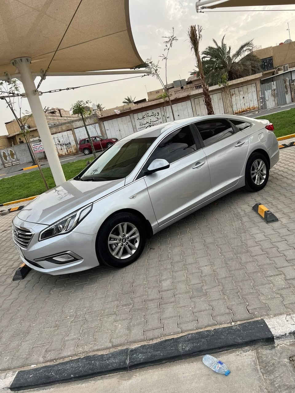 سلام عليكم   #للبيع_فقط
هيونداي سوناتا 

مديل 2017. اصل 

محرك غاز بلادي انسه الصرف 

#ادوات_ادوات_دخول_جديد

مواصفات 

دواخل جلد 

فول تحكم ستيرن 

تتدفئة كشن 

تبريد ثلج ❄️

سيارة حيل جديدة وجاهزة من كلشي 

#المكان_بصرة 

#السعر_اتصل_وتدلل

***********
