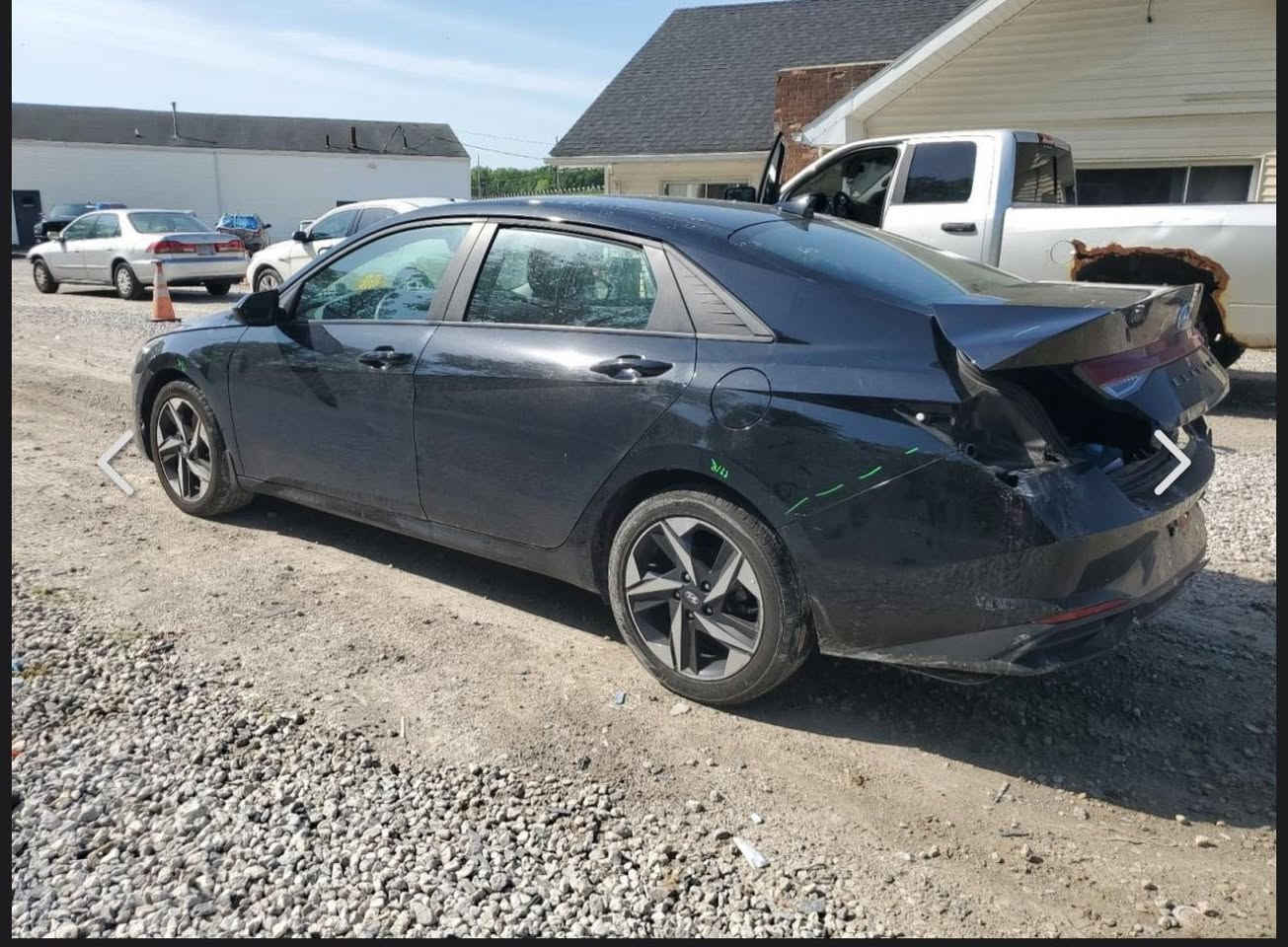 النتروارد امريكي 2023معوقين وكالة عامة ثاني يوم 
ليبل واحد بدون صبغ فقط بارد بحوض الجنطة كلشي جديد بيها وبلادي شاشة متصلة مكينة 2000 دوش معروفة مواصفاتها (صورالحادث مرفقة) مكاني بصرة (السعر 155وبيها مجال )  ***********
