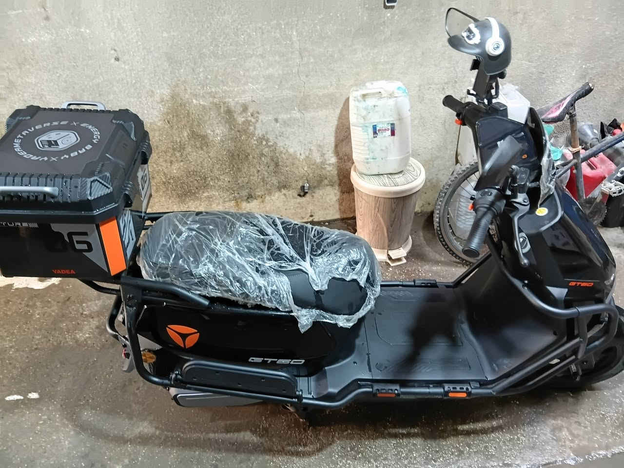 سلام عليكم دراجه شحن للبيع جديد  مثل ما واضح بل صوره صار فتر من اخذتها بيها  ضمانها  موجود ضمان سنتين


**إذا كنت صاحب هذا الإعلان وتريد حذفه لأي سبب، رجاءا أرسل رسالة إلى الدعم الفني**