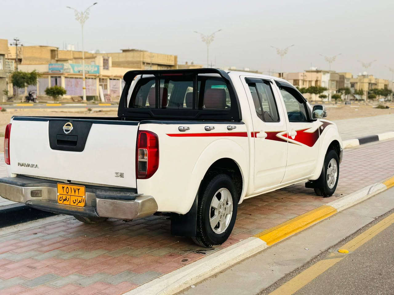 السلام عليكم للبيع نيسان نيفارة موديل 2009 كير مكينه حداديه تبريد تدفئه سياره جديده وجاهز من كلشي السعر 68 مكان السياره كربلاء للاستفسار على الرقم *********** بيع فقط
