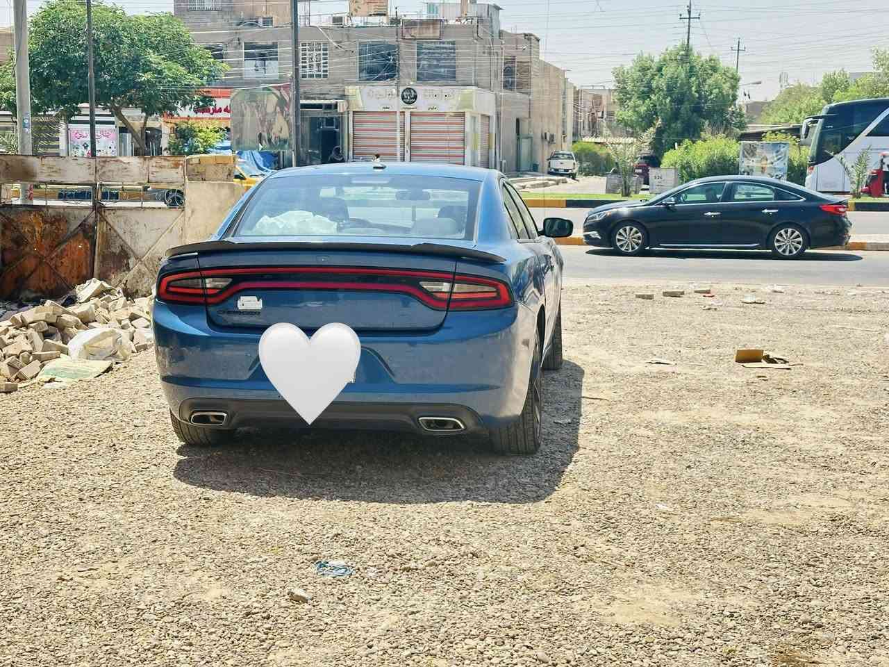 جارجر 20 امريكي رقمها بغداد
دولي باسمي  فول عدا الفتحة

 قطعتين صبغ …

مكانها بغداد بسماية 
السعر 177... ***********،….ماشيه ١٢٠..
