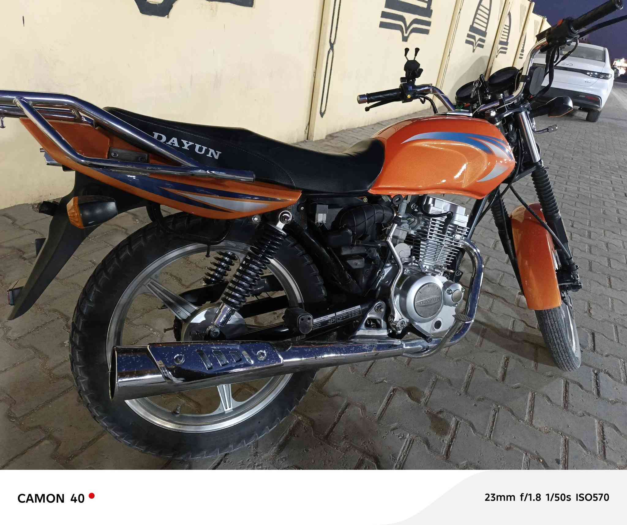 السلام عليكم دراجه البيع مديل2023كلها بس الشاصي مديل 16سنويه بس لوحات مامستلم السعر 1250وبيها مجال مكاني كربلاء ***********
