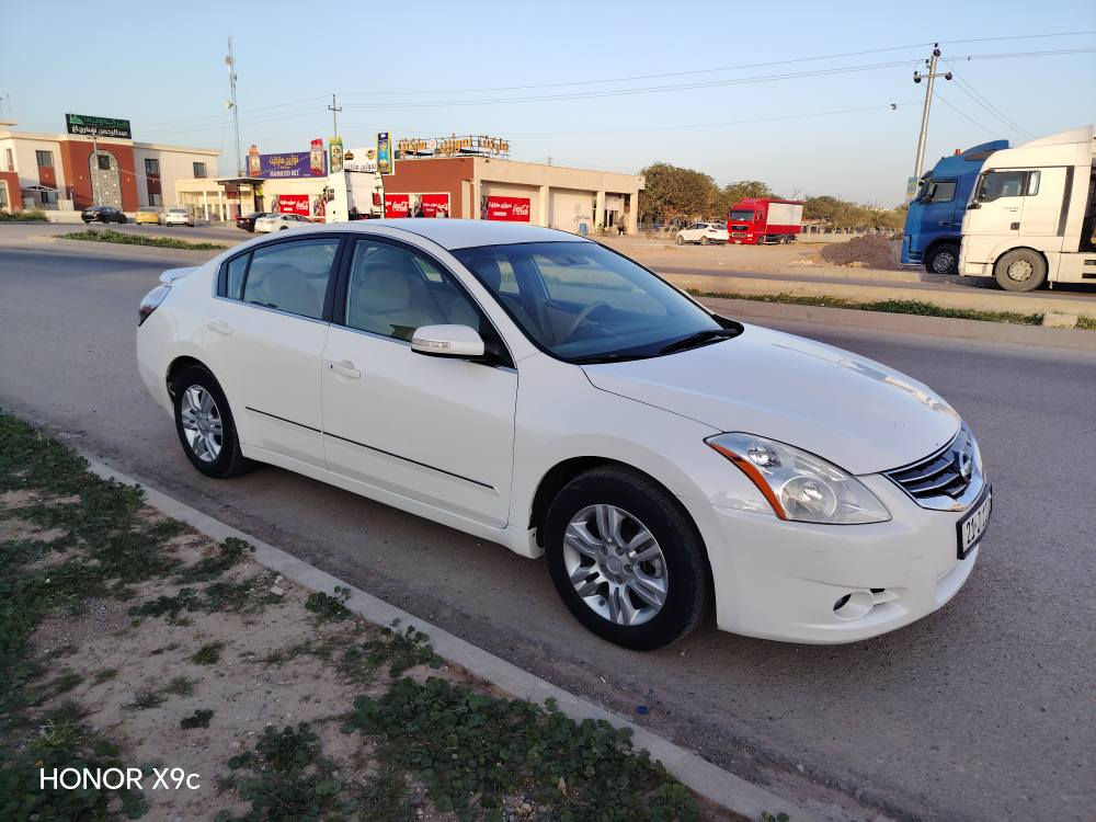 التيما 2010 خليجي للبيع سعر 105 بدون ضرر شرط من دعاميه للدعاميه مكاني كلار اهلا وسهلا هذا رقمي *********** سياره رقم سليمانيه انكليزي الجديد سنويه وهزه كله جديد تخم تاير جديد صدر كله جديد دينار مذب علي نضيف مامخلي بي نقص السليمانية, العراق
