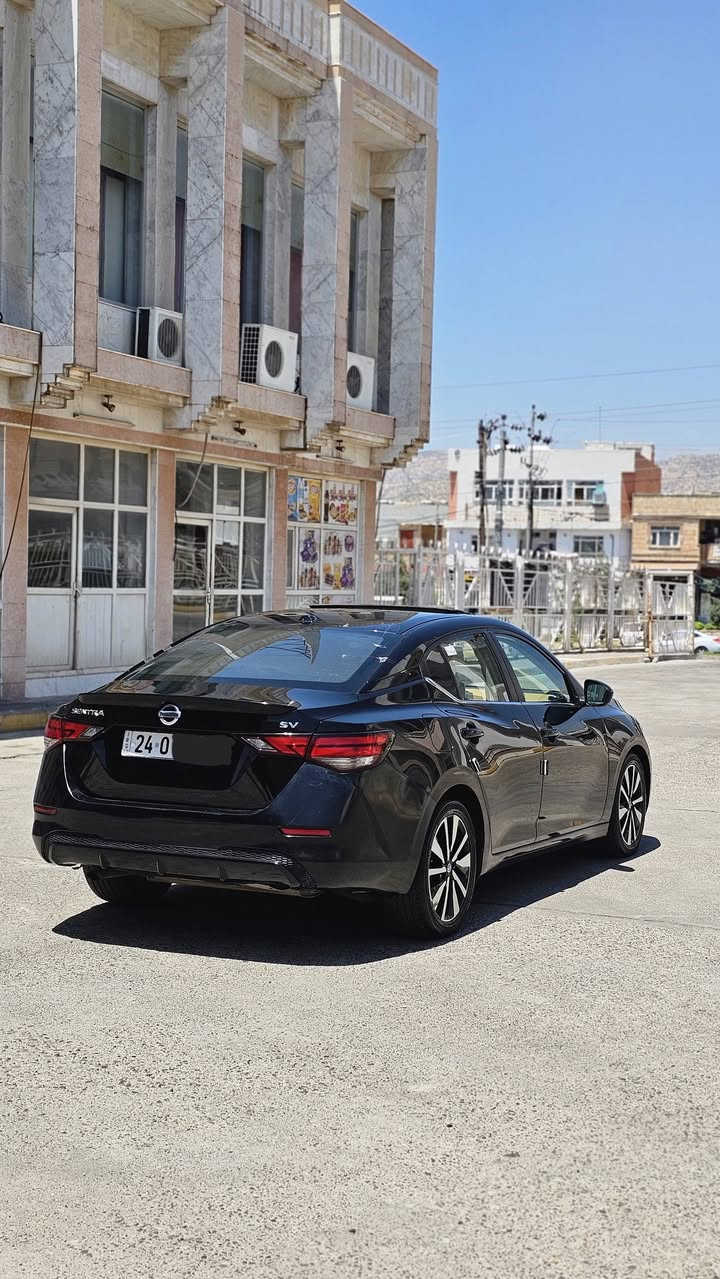السلام عليكم نيسان سنترا موديل 2023 وارد امريكي  سيارة بيها صفحة صبخ امريكي صفحة صبخ خليجي بيدون دواخل و ايرباك كئر و محرك شرط تحويل و غرامة شرط موصفات فول فول ماشي 45 مكان سيارة عقرة سعر 115.     *********** واتساب
