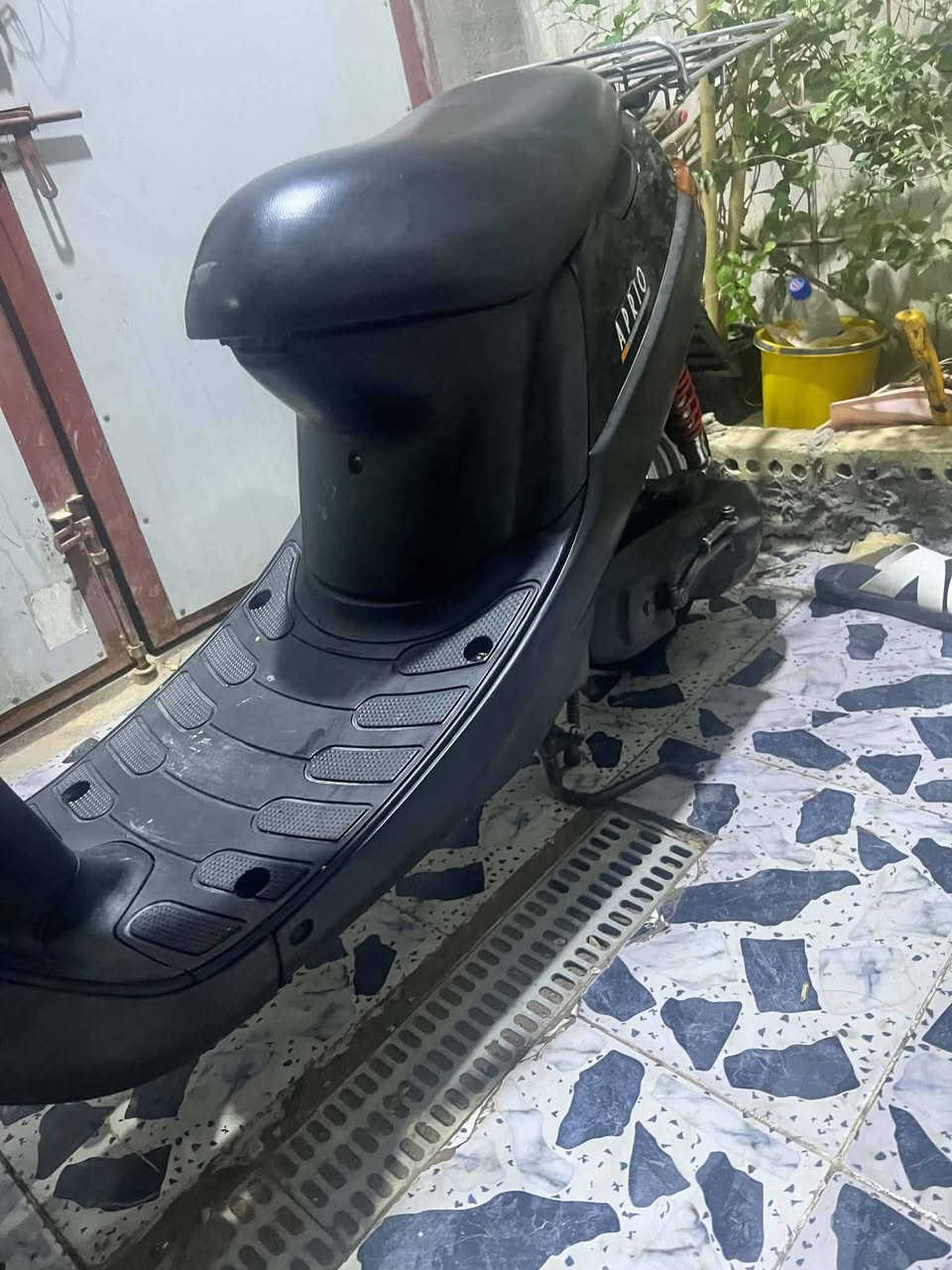 يا الله السلام عليكم دراجه بطه موديل 2000 دراجه مال حاويه دراجه كلها بلاديه مفتوح بيها السعر 700 دراجه طق كرتون شلعه ومعدل دراجه وكاله بس الدبل مالتها ب 100 ***********
