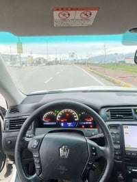 كراون • ٢٠٠٥ • ١٨٢٠٠٠