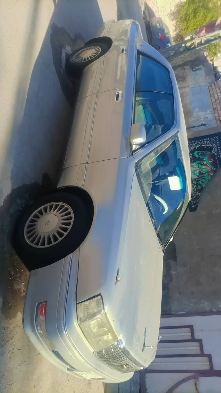 السلام عليكم سياره راس الثور فلات مديل 1996للبيع او المراوس 
سياره مكفوله كص ونقل جثه ضربه قويه واصوليات عامه شرط مداور رقم انبار مشروع وطني مكينه وكير جدد 2500 vvt فيشه وحده تبريد ثلج تخم تاير حداديه امامي خلفي جديده كشنات كهربائي سعر 95 وبيه مجال العنوان ديوانيه قضاء الشاميه 
الاستفسار: ***********
