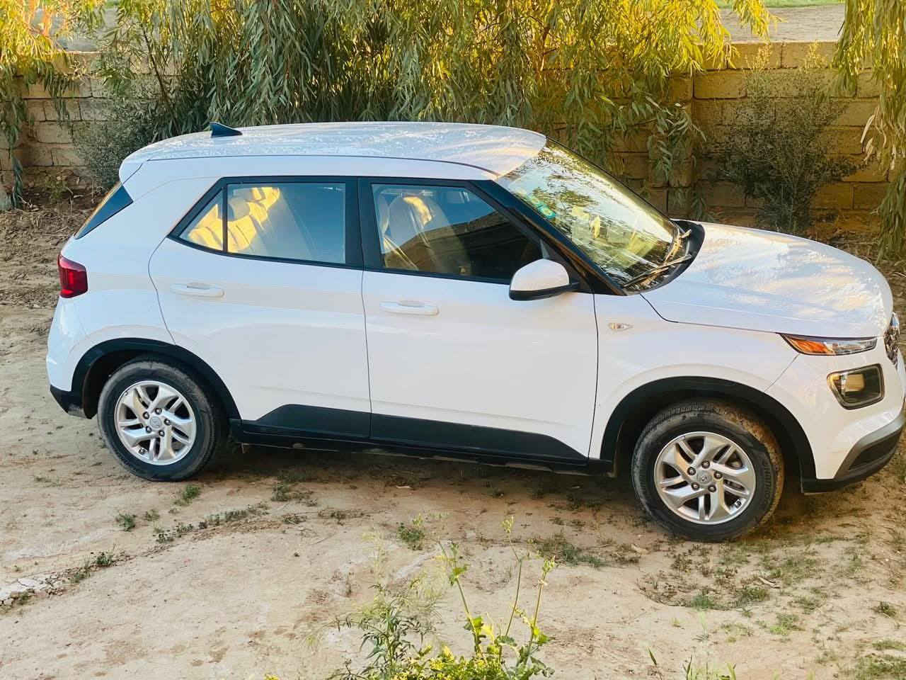 اسلام عليكم سياره هونداي ڤينو للبيع ويرهم مراوس حسب القناعه موديل 2021 وارد أمريكي محرك 4سلندر قتصاديه فول وتحويل فورن رقم بغداد دولي السياره جديده نضيفه حساسات وره وجدام وبل صفاح وتبريد و تدفئى وكامره خلفيه وتحكم بل ستيرن للستفسار اتصال *********** أبو دحام الجبوري
