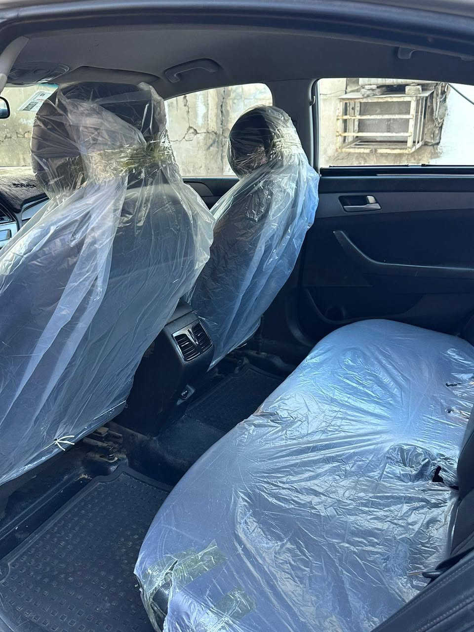 بيع أو مراوس سوناتا 2016 خليجي وارد كوري مواصفات جلد تحكمات ستيرن شاشة كبيرة كامرة مري شفط حساسات رادارات كشنات كهرباء تدفئة تبريد نظام ايكو سبورت محرك 2000 دوش LPI  قطعتين تبريد سيارة بدون حادث بيها صبغ جاملغ امامي فقط رقم اربيل الجديد تريد وكالة او تحويل بل يعجبك السعر  خاص رقم الهاتف *********** تريد اتصل وبي واتساب مكاني بغداد
