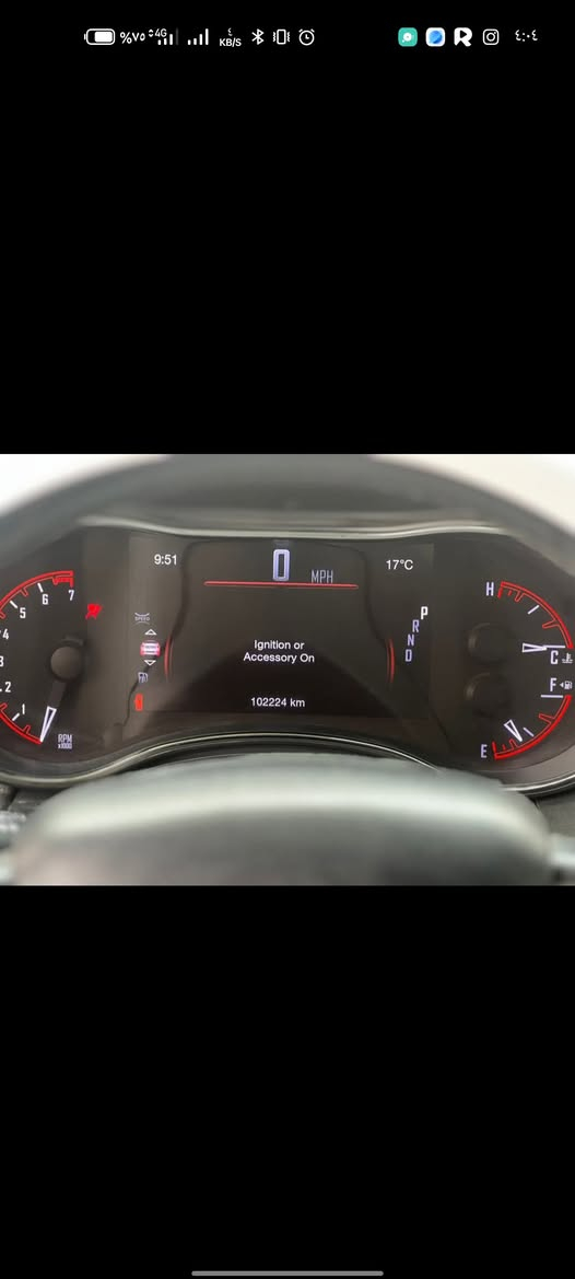 سلام عليكم مكلف بلنشر دورنكو للبيع  موديل 20  سياره كير مكينه شرط سياره رقم مثنى نكليزي هزه جديده  سياره كامله وحلوا للاستفسار ***********
