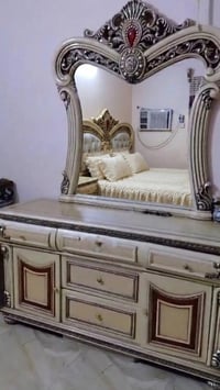 غرفة نوم • مستعملة • نظيفة
