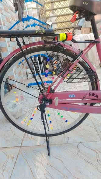 سلام عليكم اخوان باسكلBD مديل20019باسكل نضيف كلش لون مثل ما واضح بل تصوير لون مميز سعره 180لشراي بيه خير ويدلل لخاص مفتوح رقم ***********
