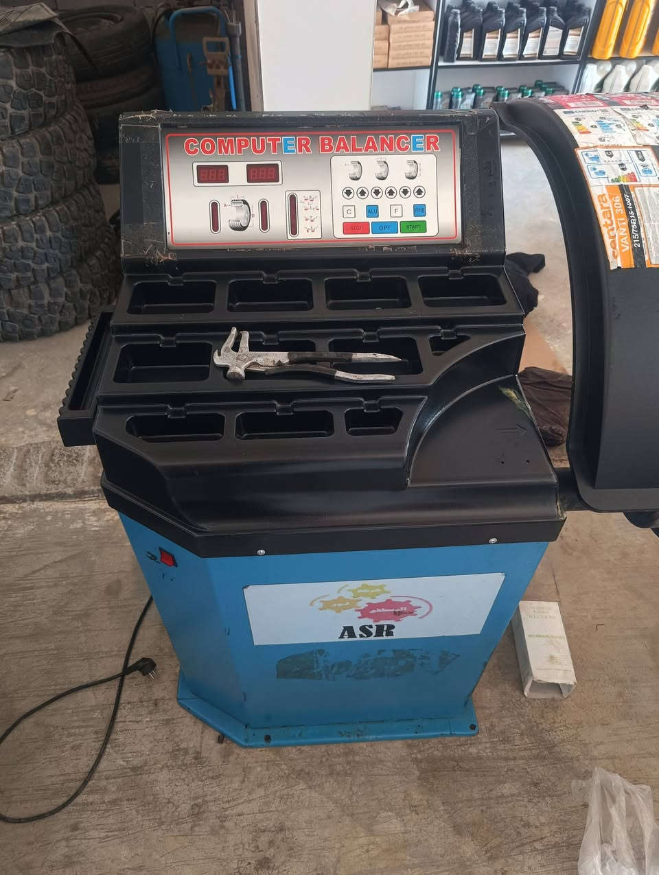 بلنص نضيف ميه بل ميه
شغال للبيع 
سعر 600 الف 
ستفسار 
***********
