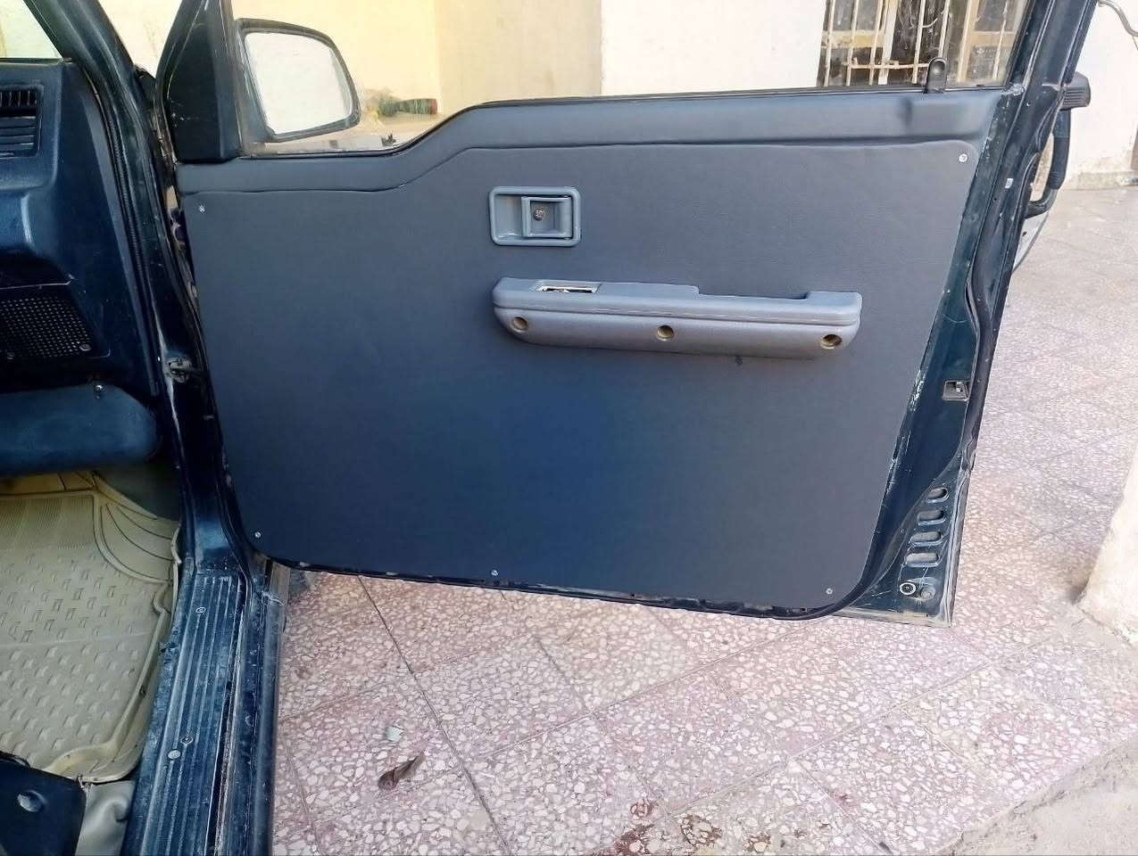 تحوير ابطاين سازوكي
يوجد لدينا تحوير ابطاين أبواب لجميع انواع السيارات 
العنوان العزيزية الشباب مقابل العمارة السفينة 
الاستفسار اتصل على الرقم ***********
خادمكم ابو رســــــول
