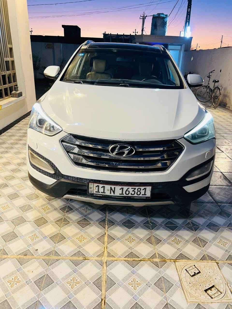 السلام عليكم
هونداي سنتافي
للبيع موديل 2015
خليجي فول مواصفات 1/1
رقم بغداد دولي وهزه وسنويه جديده تحويل مباشر
مكينه 6سلندر خير من الله لاتنقيص ولاتبخير 
كير خير من الله 
حداديه جديده
تخم تاير 
تبريد ثلاث قطع ثلج 
تدفئه شغاله
مواصفات السياره 
بصمة تشغيل وبصمة ابواب
بنوراما 
كشنات جلد 
كشنات كهرباء
بك لايت لد
لد امامي نهاري
تحكم ستيرن جهتين
لايت زينون اصلي شرط نهار
مانع انزلاق
نظام ECo
فور ويل
حساسات امامي
حساسات خلفيه
مري شفط 
ترحيب عند الاقتراب
السياره مكفوله من الظربه والتبديل فقط تكحيلات
السياره عليها ادامه كامله من منضومه البانزين وهاي الامور
السياره جديده واستخدام شخصي 
المكان بابل
السعر185 وبيها مجال
للاتصال ***********
