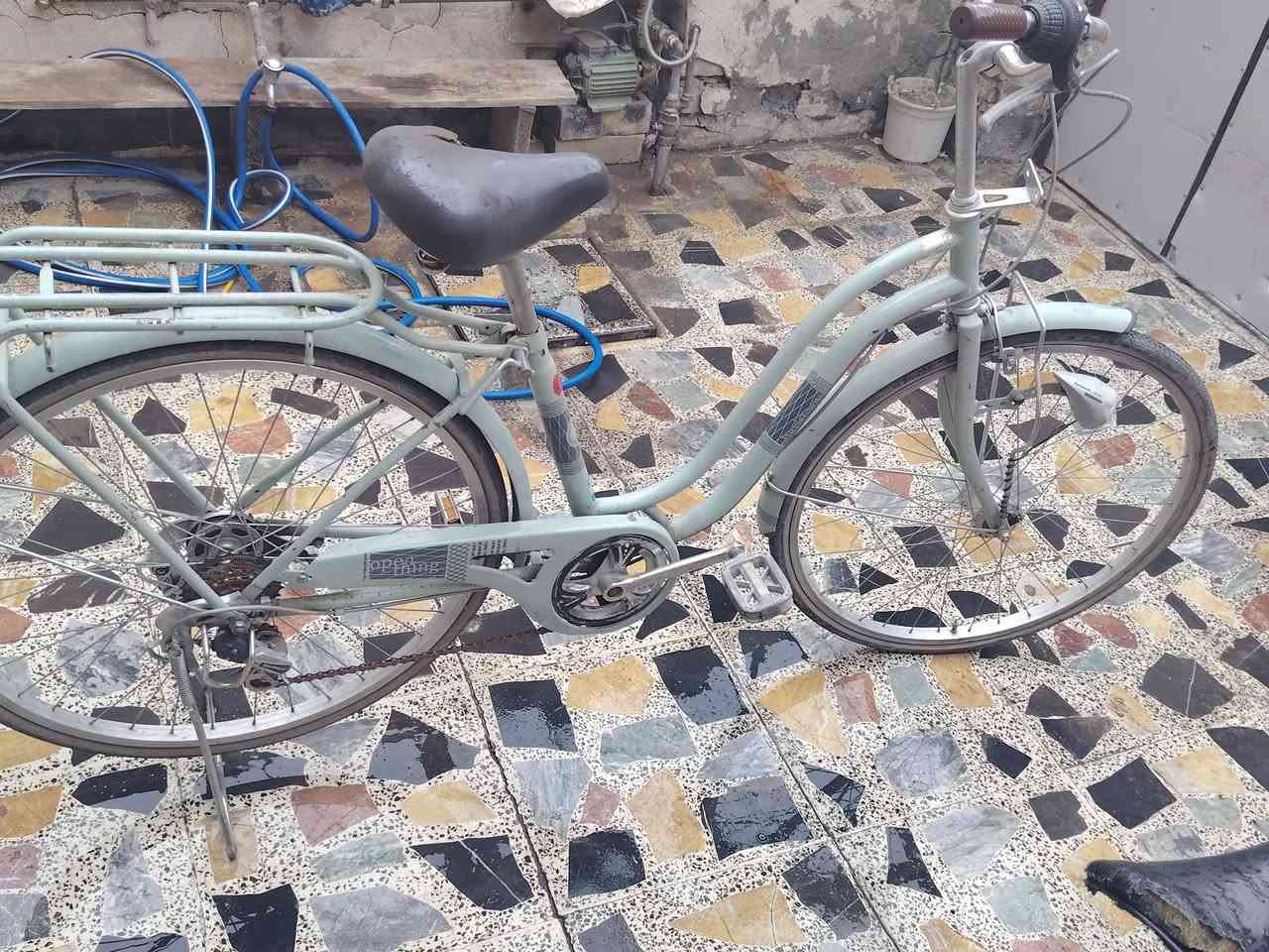 بناتي ما بي أي عطل قيم بعده جديد قيم وخذ
الرقم ***********وات فقط
