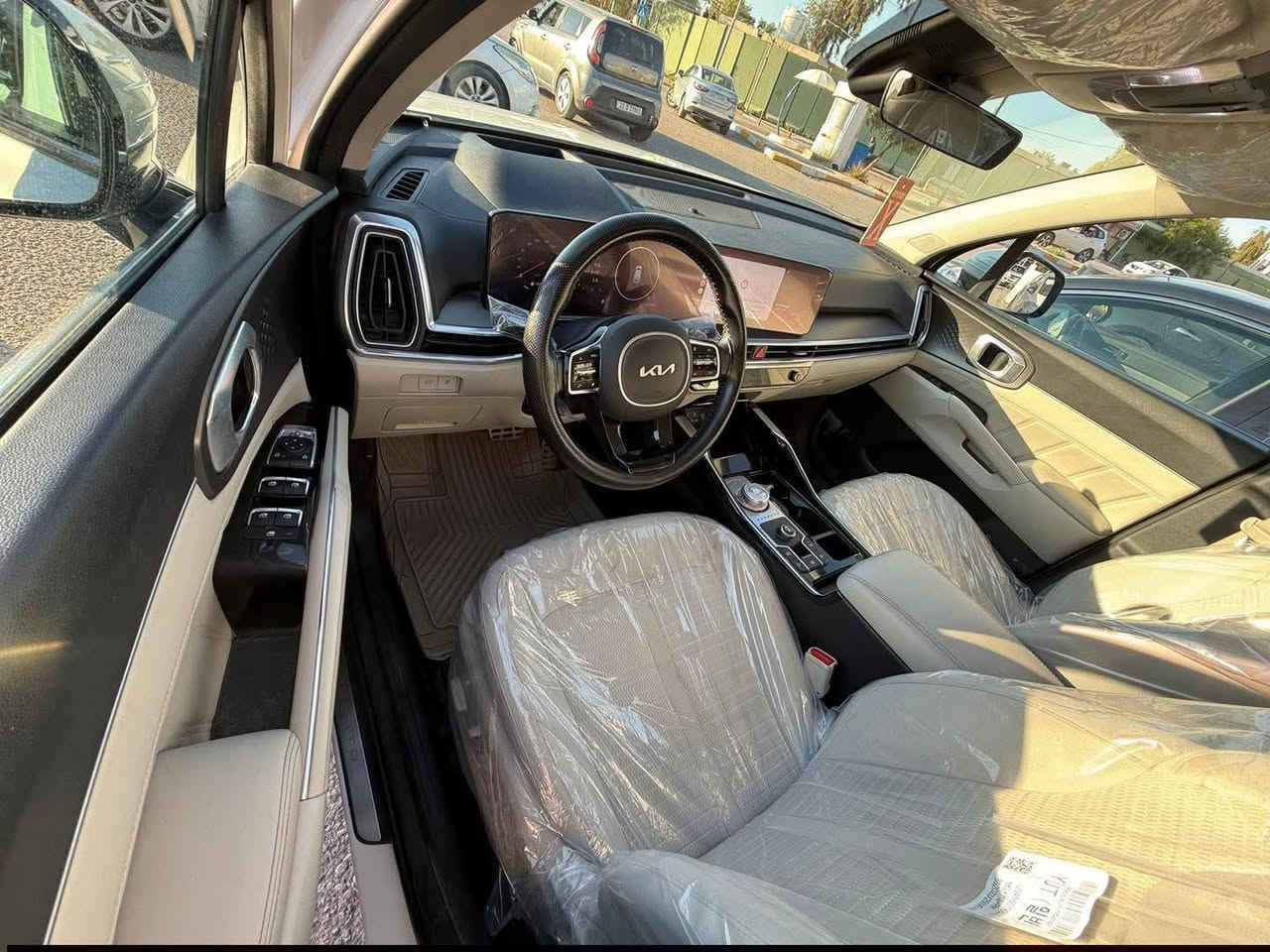 نوع السياره  كيا سورنتو
موديل  2024
محرك  4
40 km ماشيه
سياره فول عدا پانوراما
السونر مرفق 
للاستفسار  ***********
العنوان ديالى خانقين
