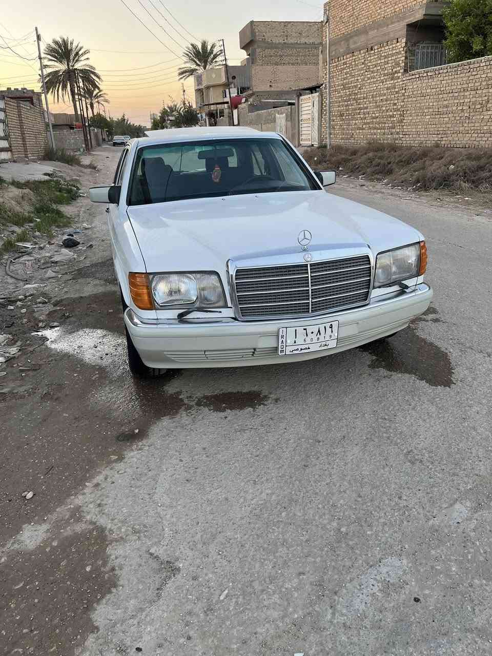 بس الله السلام عليكم مارسدس رئاسي 300
بلادية بيهة قطعتي صبغ فقط 
فول مواصفات دبل هورن كسنات كهرباءبردة كهرباء 
مو ديل 1990مكاني بابل  ***********
