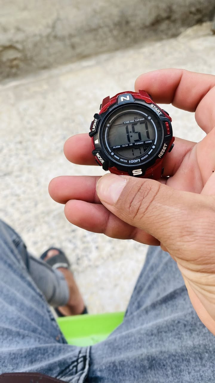 للبيع ساعه غواصين مقاومه حتى عمق 100 م جوات المي فولاذ مقاوم للصدأ

اتصل على الرقم وننتفق على السعر ***********
