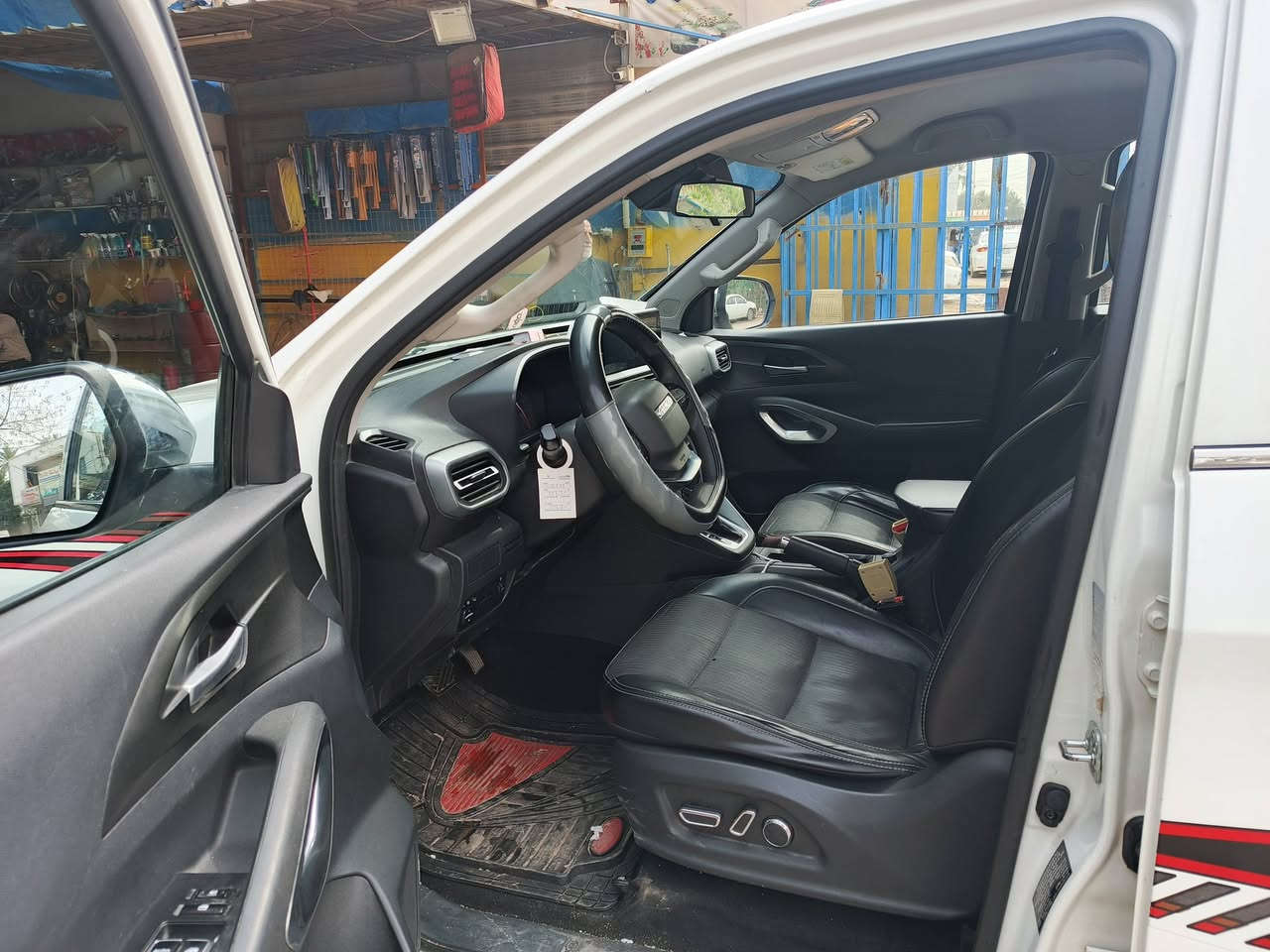 السلام عليكم من رخصة الادمن
شانجان 2022 رقم بغداد الدولي

 للبيع ماشية 72 الف بعدها بضمان الشركة

سيارة بعدها جديدة مكفولة من الضربه والتبديل والصبغ

تخم تاير جديد مسويلها ادامه جديدة من بلكات فيتم بم

فلاتر كله جديد ما تصرف عليها الف دينار

السعر 160 وبيها مجال للطيبين للاستفسار الاتصال على

***********
