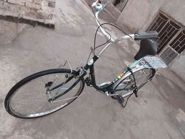 السلام عليكم شباب عندي باسكل للبيع حجم 26 مكفول شرط ابو اللشه سعر 80 وبي مجال للطيبين مكاني بابل حله رقم *********** بي واتساب مستعجل على بيعه
