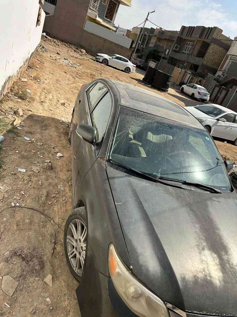 السلام عليكم..
اڤلون امريكي 
موديل 11 
رقم واسط سنوية لل29 تحويل مباشر
السيارة فول عدا البصمة 
گير ومحرك بالچيس
صدر امامي خلفي جديد 
تبريد ثلج 
غرفة نظيفه جدا
السياره يحتاجلها صبغ فقط
السعر 108
مكاني الديوانية 
للاستفسار *********** ديوانية, القادسية
