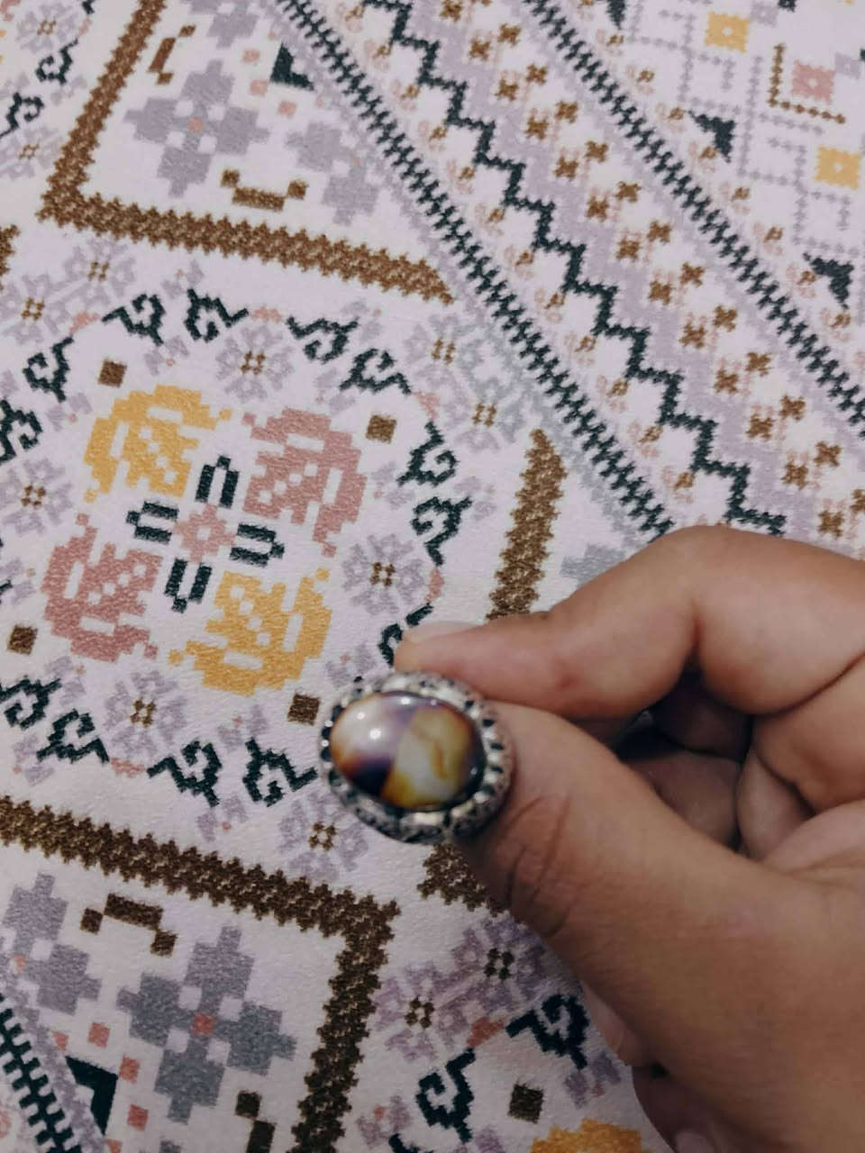 بيع محابس فضه عيار 925 مكان ديالى


**إذا كنت صاحب هذا الإعلان وتريد حذفه لأي سبب، رجاءا أرسل رسالة إلى الدعم الفني**