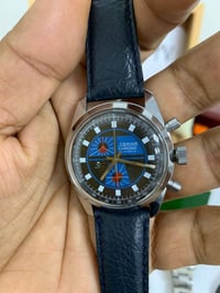 اي ساعه تعجبك ب 100 دولار نهائي... 07709365327