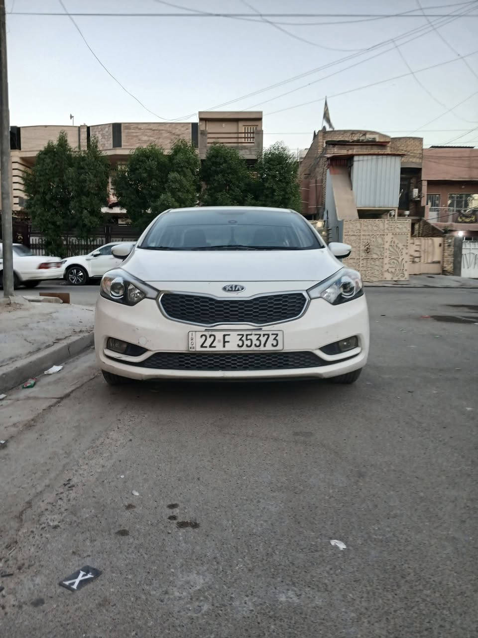 السلام عليكم سيراتو للبيع موديل ٢٠١٤ رقم اربيل باسمي السونار بالمنشور مكان السياره بغداد الحسينيه السعر ١١٠ وبيه مجال موبايل ***********
