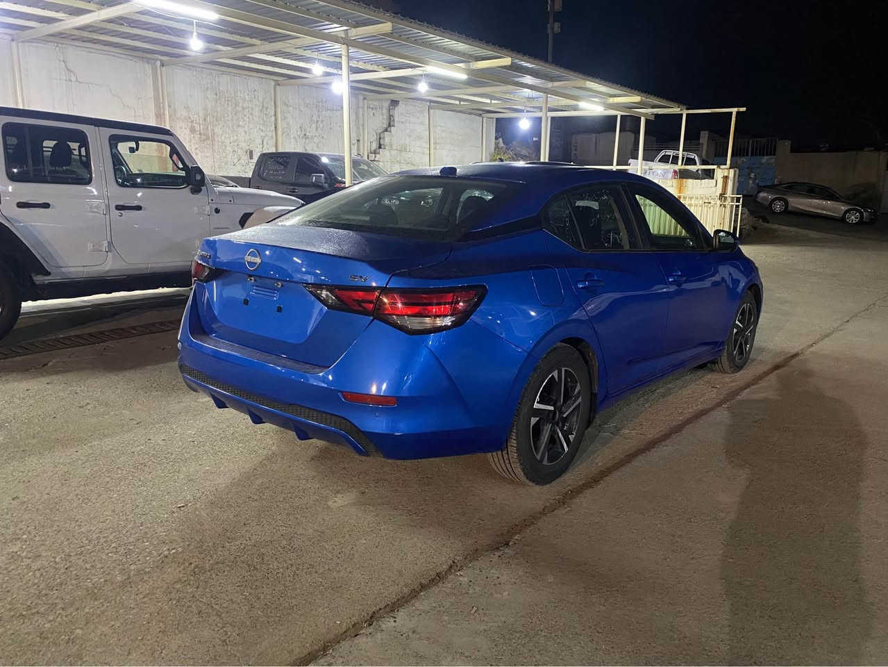 نيسان سنترا موديل 2024
مواصفات S
بصمه 
شاشه 
كاميره 
رادار امامي 
رادار خلفي 
مرايا رادار 
سكان تحكم 
مانع تزلف 
مسار طريف 
تحديد سرعه 
حساس خلفي 
صبخ بس البونيد بدون 
بدون ارباك 
سعر 122  ورقه مجال عنوان عقره هاتف واتصاب*********** أربيل, العراق
