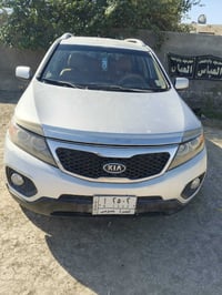 سورنتو ٢٠١٠ • رقم بصره • ٧راكب